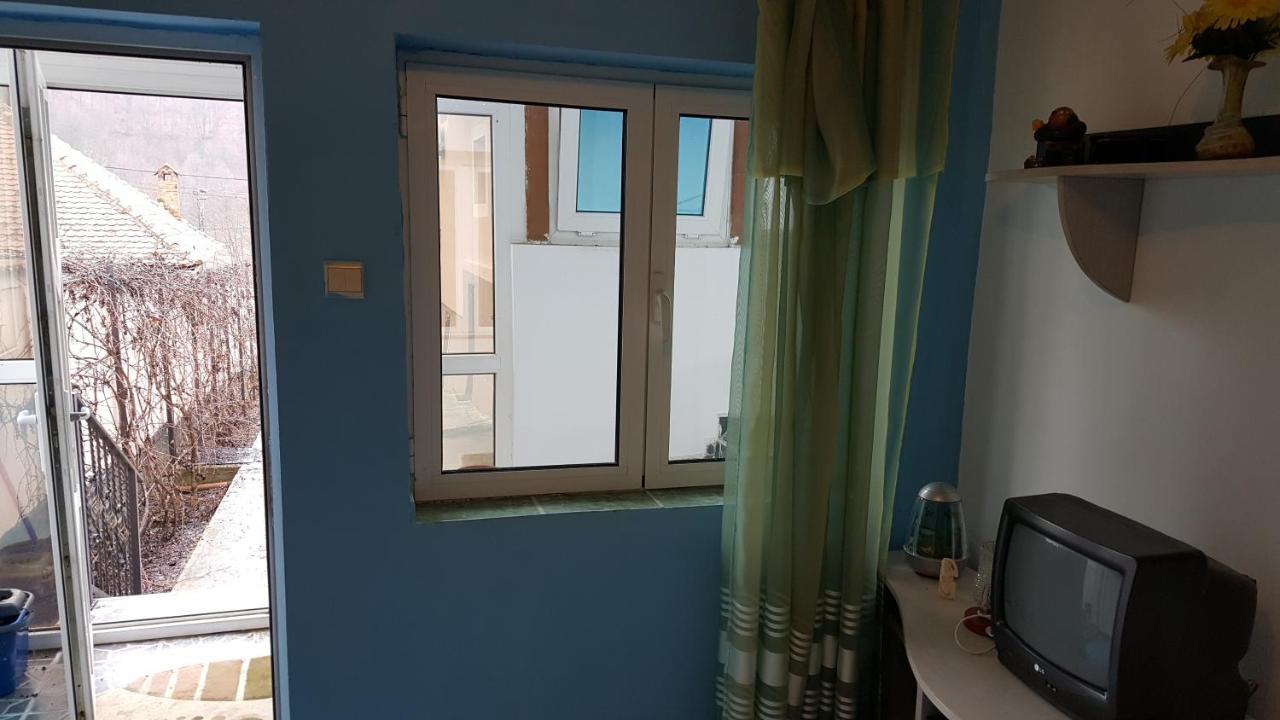 Bed and Breakfast Casele Lena Aldesti  Екстер'єр фото