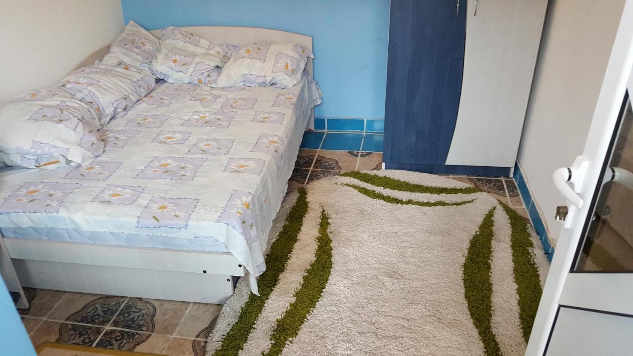 Bed and Breakfast Casele Lena Aldesti  Екстер'єр фото