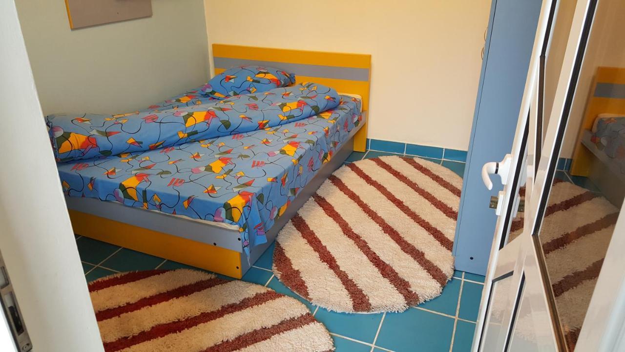 Bed and Breakfast Casele Lena Aldesti  Екстер'єр фото