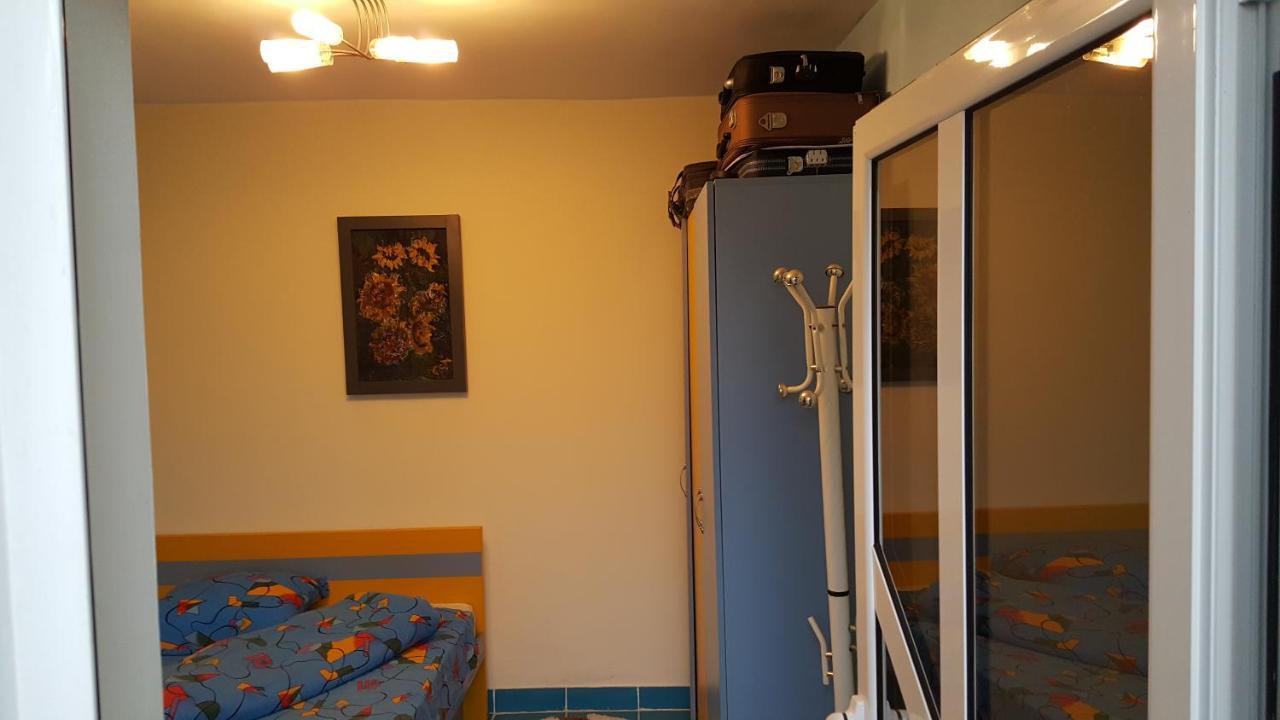 Bed and Breakfast Casele Lena Aldesti  Екстер'єр фото